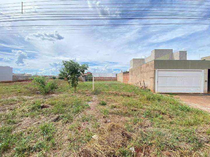 Terreno/Lote no Residencial Monte Carlo em Dourados/MS — foto 1