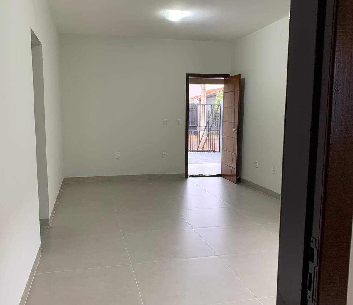 Casa com 3 quartos no Flor de Maio em Dourados/MS — foto 5