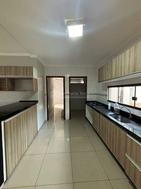 Casa com 5 quartos no Parque Alvorada em Dourados/MS — foto 2