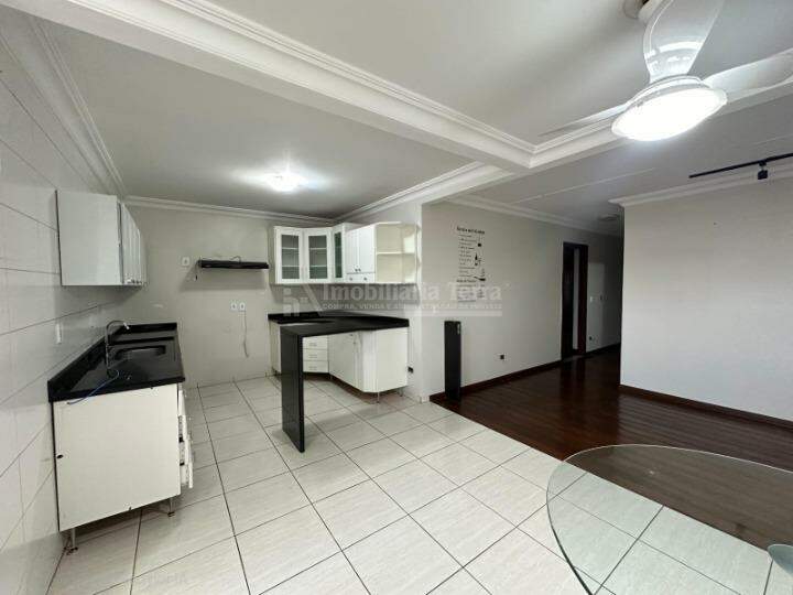 Apartamento com 3 quartos no Centro em Dourados/MS — foto 3