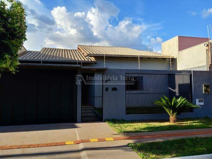 Casa com 2 quartos no Vival dos Ipês em Dourados/MS — foto 1