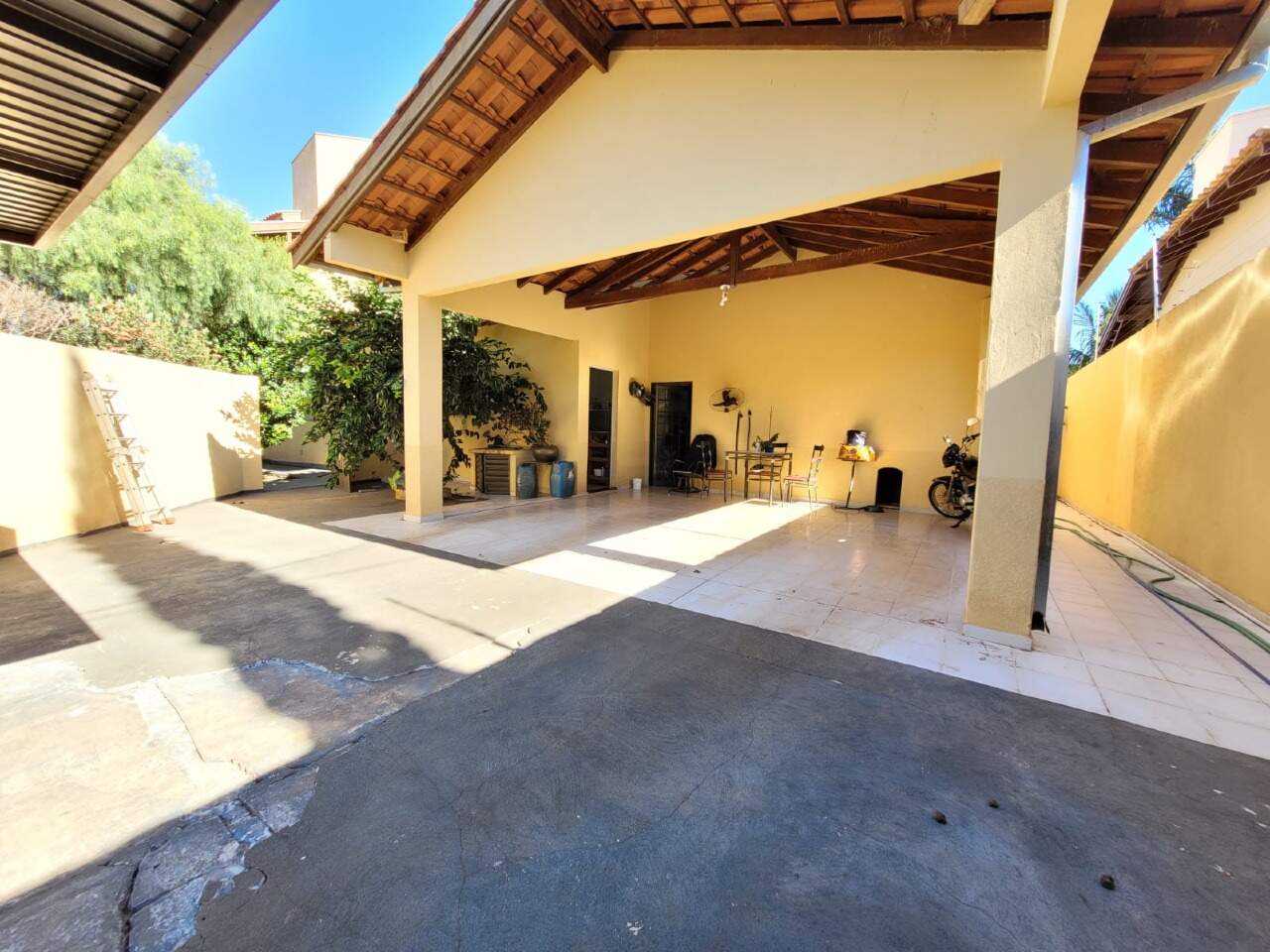 Casa com 4 quartos no Parque Alvorada em Dourados/MS — foto 3
