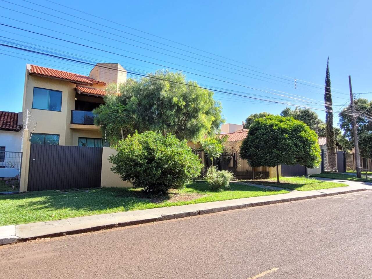 Casa com 4 quartos no Parque Alvorada em Dourados/MS — foto 1