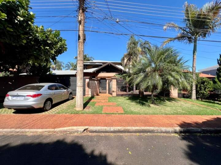 Casa com 3 quartos no Parque Alvorada em Dourados/MS — foto 1