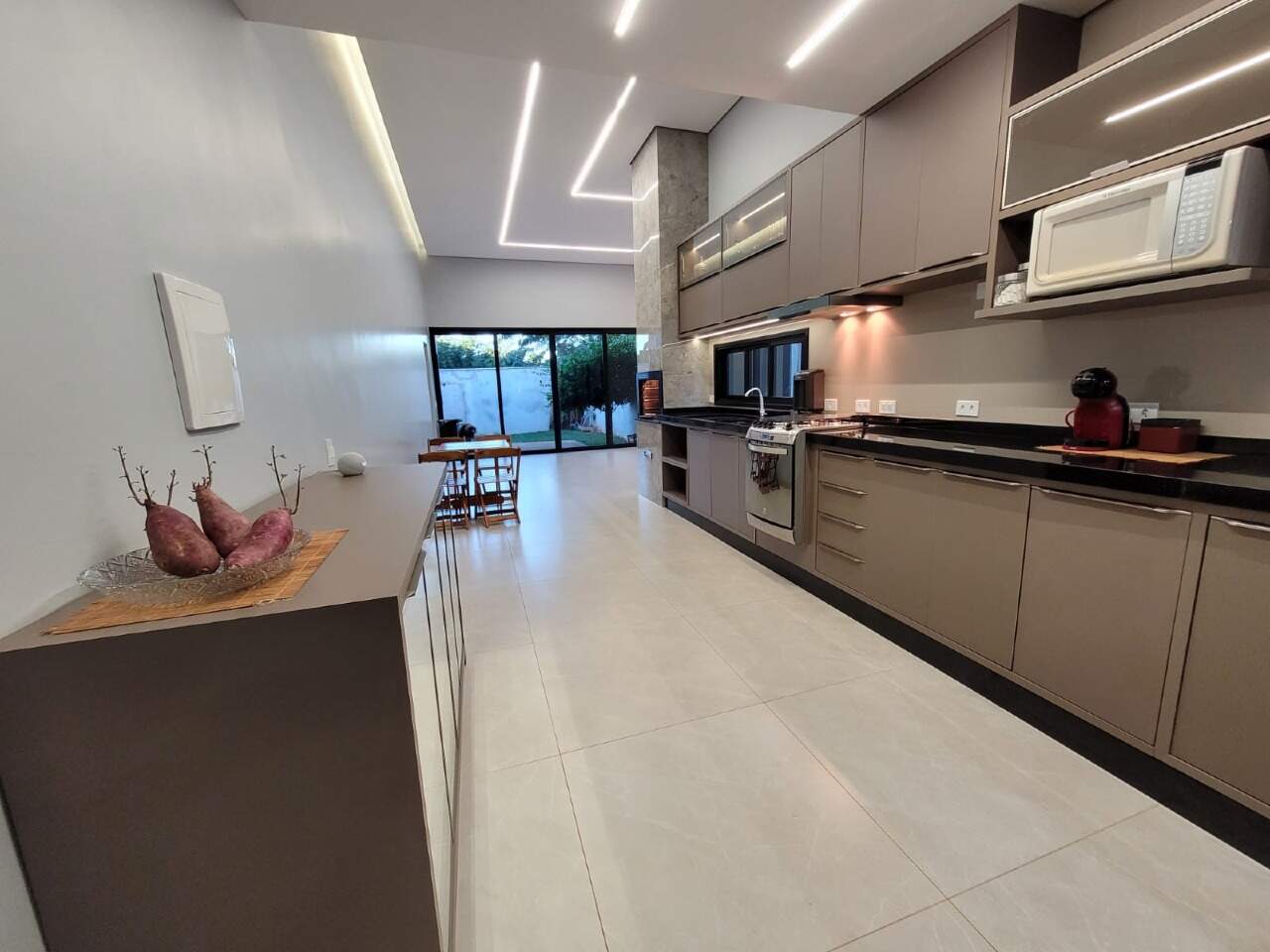 Casa com 3 quartos no Flor de Maio em Dourados/MS — foto 6