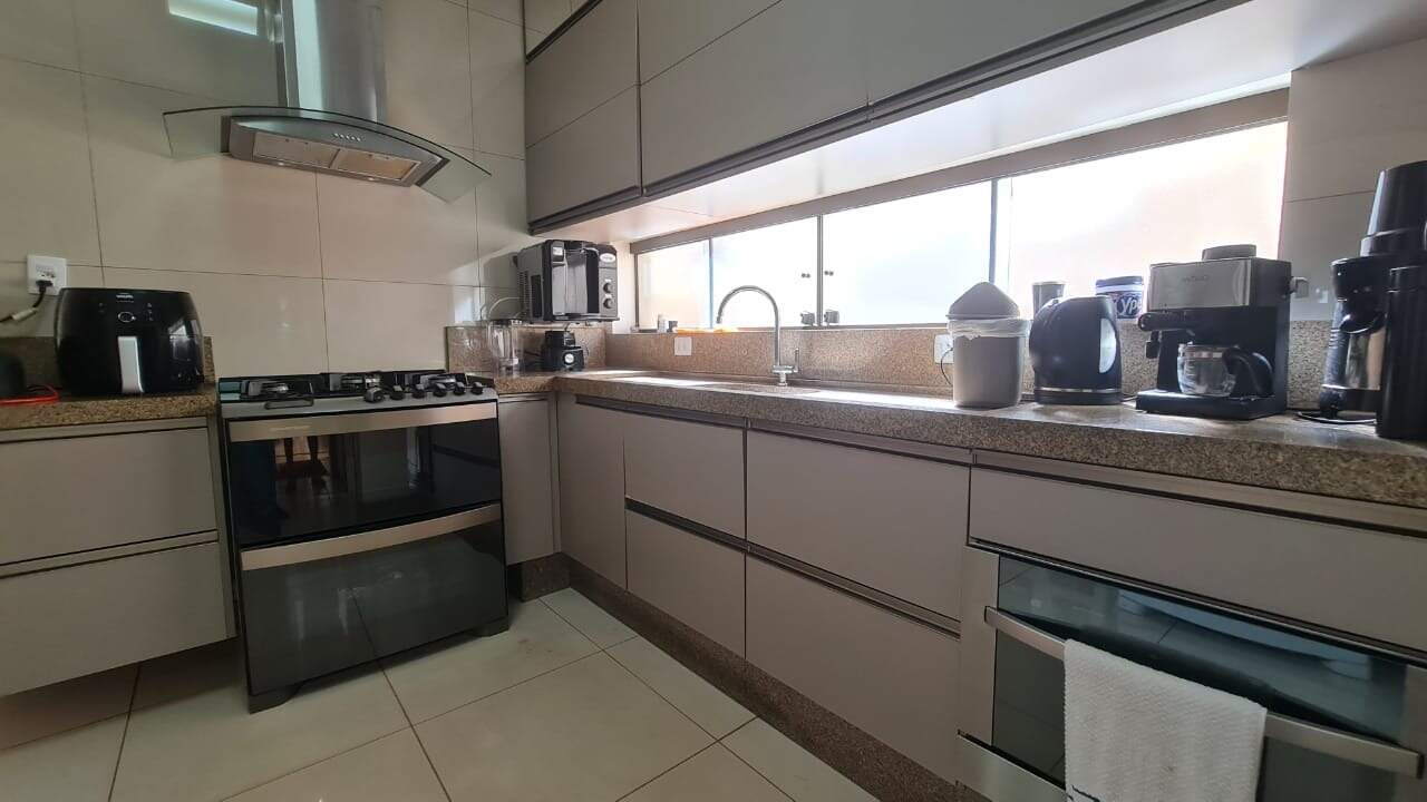 Casa com 3 quartos no Vila São Luiz em Dourados/MS — foto 6