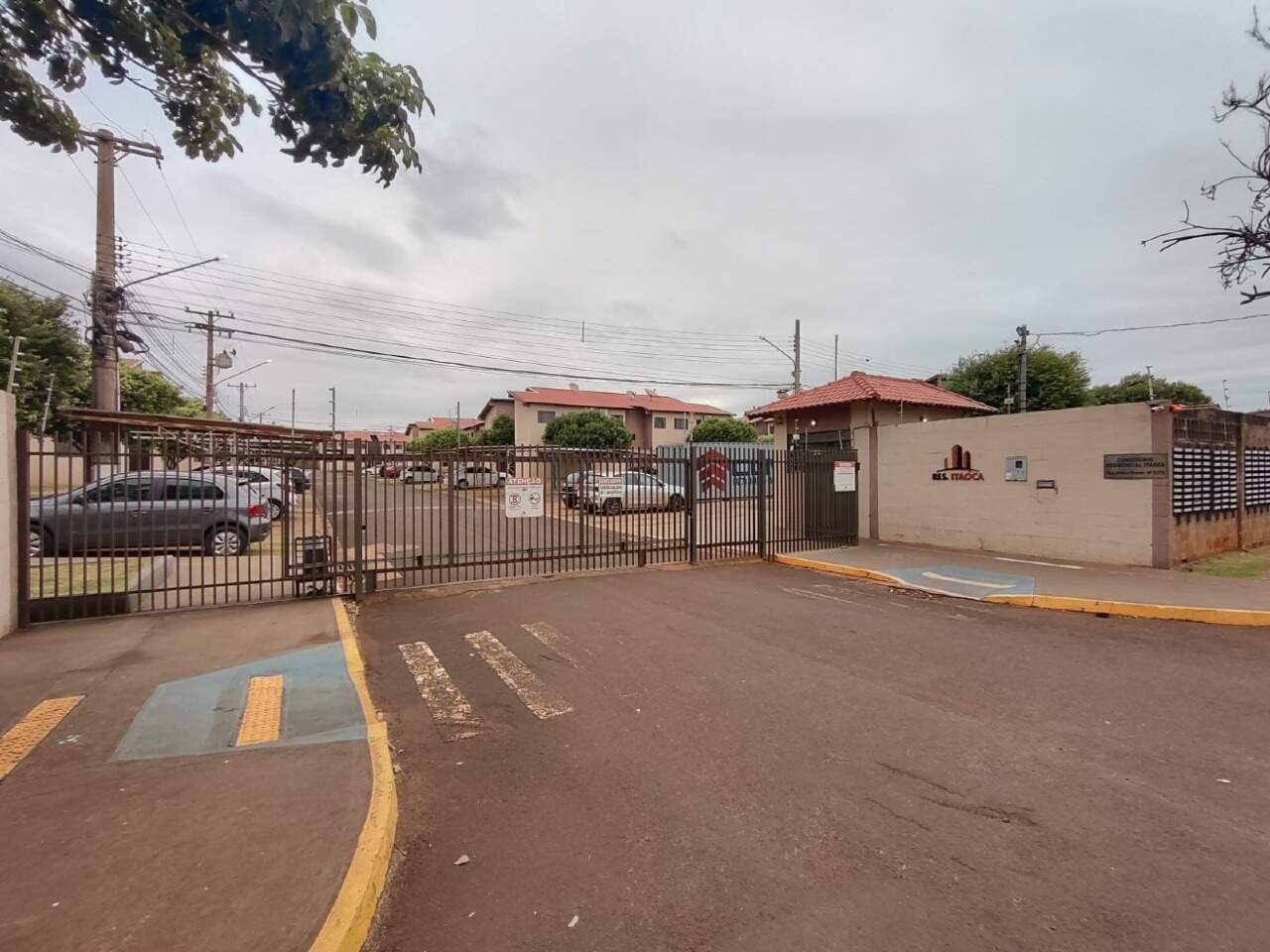 Apartamento com 2 quartos no Parque Alvorada em Dourados/MS — foto 1