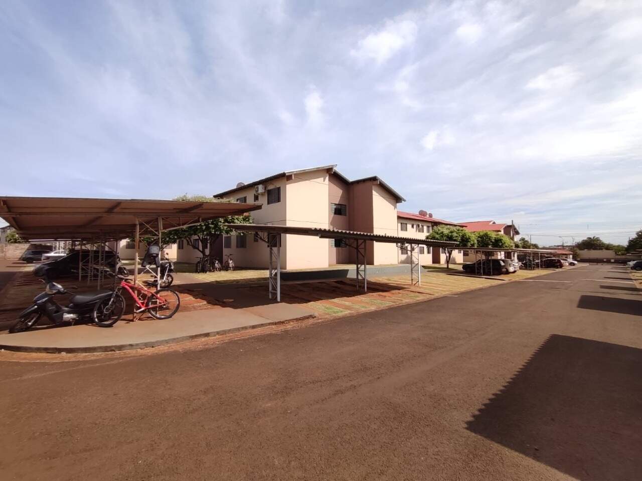 Apartamento com 2 quartos no Parque Alvorada em Dourados/MS — foto 2