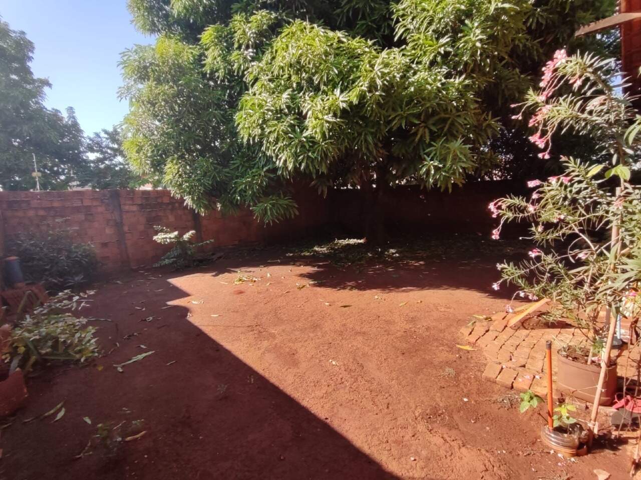 Casa com 3 quartos no Jardim Rasslem em Dourados/MS — foto 7