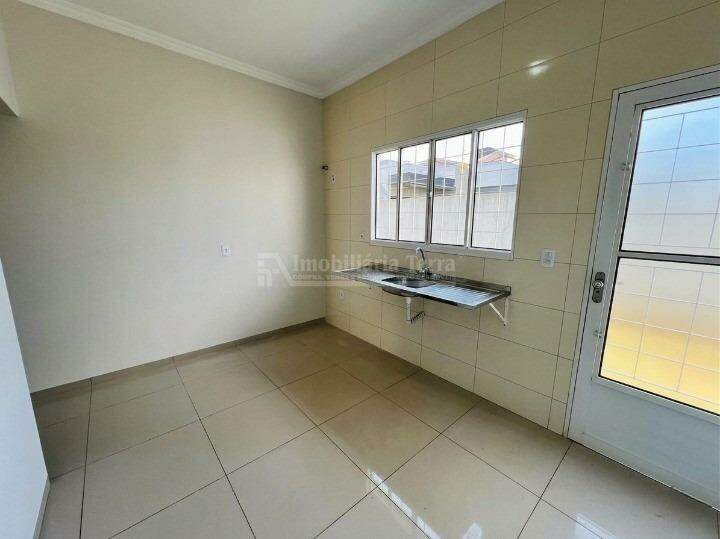 Casa com 2 quartos no Jardim Cristhais em Dourados/MS — foto 4