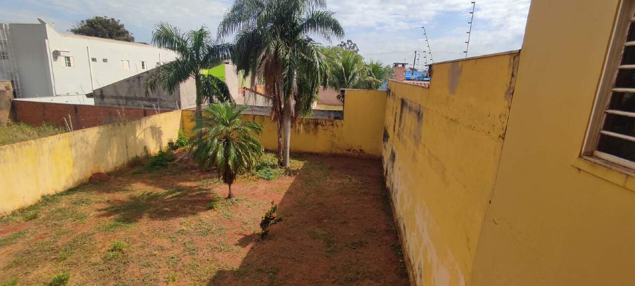 Casa com 4 quartos no Jardim Itatiaia em Campo Grande/MS — foto 28