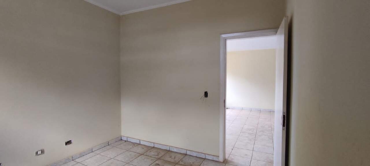 Casa com 4 quartos no Jardim Itatiaia em Campo Grande/MS — foto 16