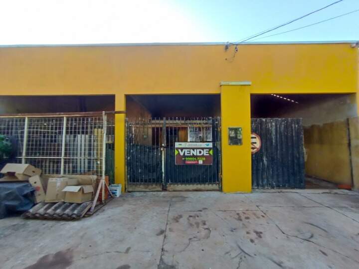 Casa com 3 quartos no Vila Sulmat em Dourados/MS — foto 1