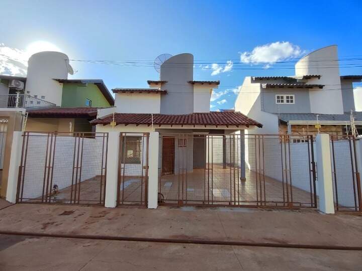 Casa com 2 quartos no Vila Aurora em Dourados/MS — foto 1