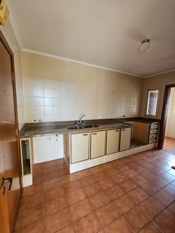 Apartamento com 3 quartos no Centro em Dourados/MS — foto 7