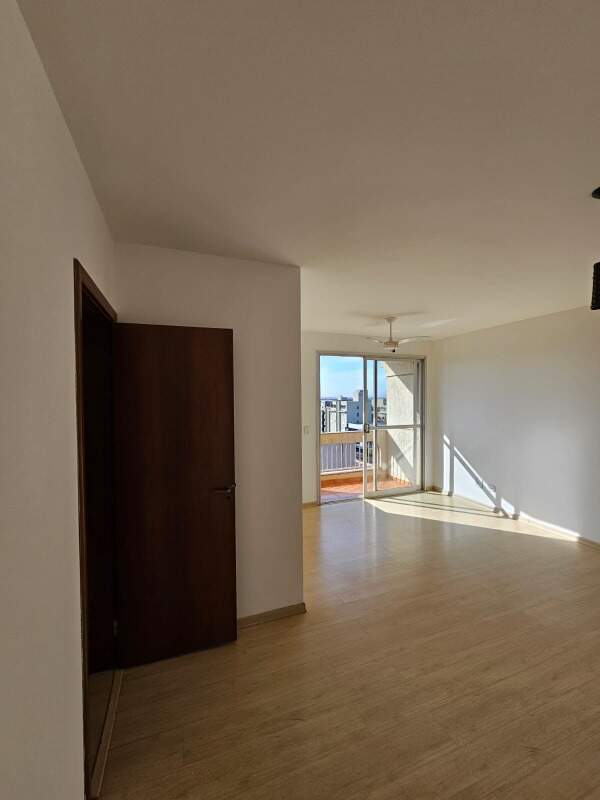 Apartamento com 3 quartos no Centro em Dourados/MS — foto 6