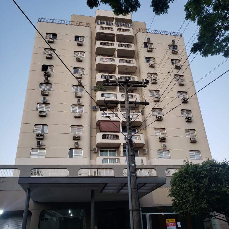 Apartamento com 3 quartos no Centro em Dourados/MS — foto 1