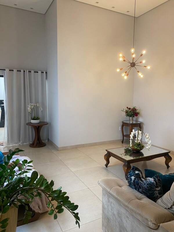 Casa com 3 quartos no Santa Fé em Dourados/MS — foto 3