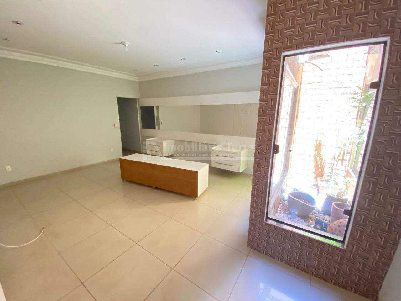 Casa com 4 quartos no Jardim São Pedro em Dourados/MS — foto 12