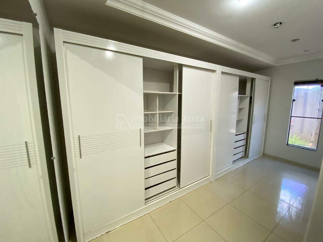 Casa com 4 quartos no Jardim São Pedro em Dourados/MS — foto 13