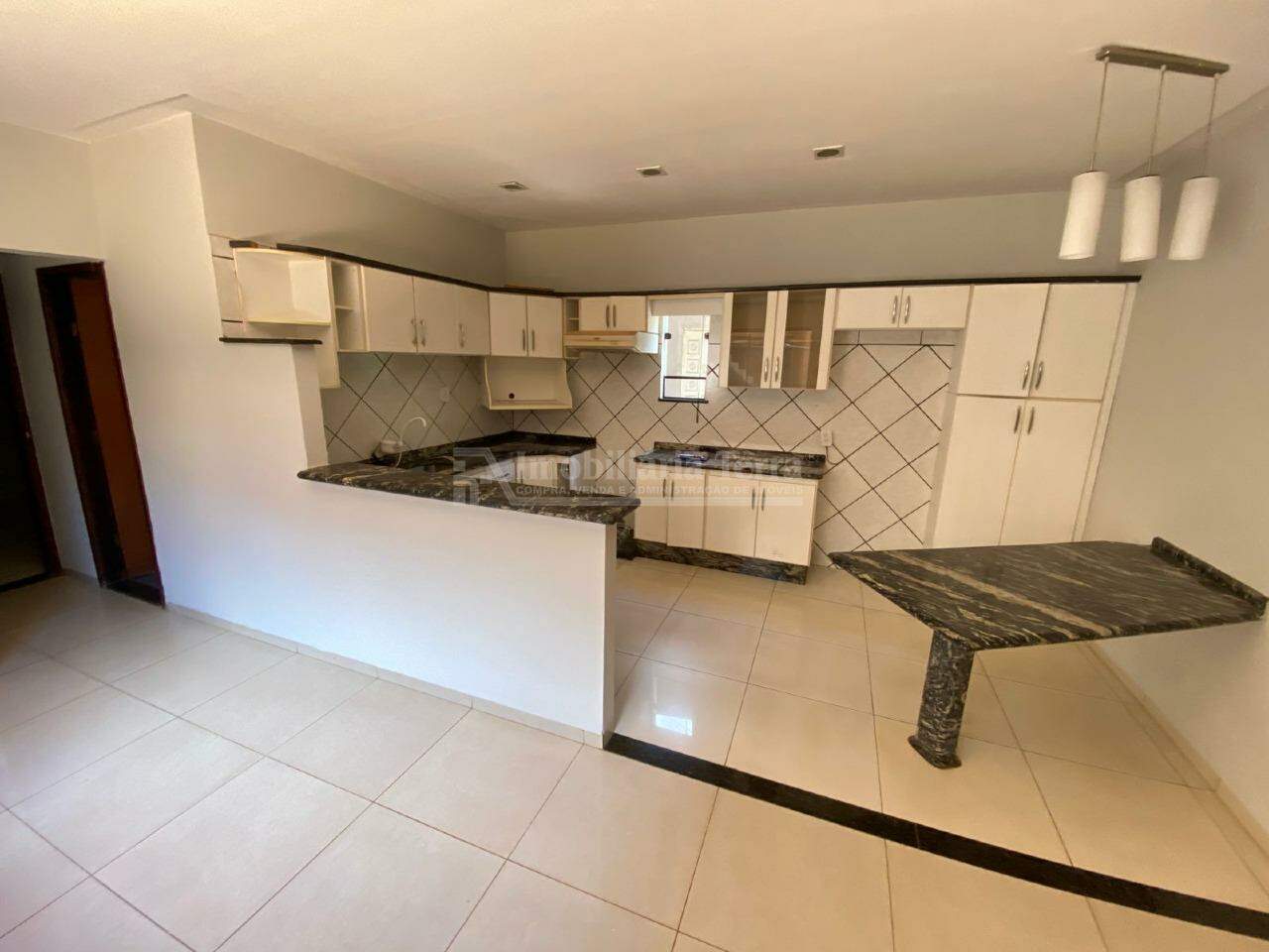 Casa com 4 quartos no Jardim São Pedro em Dourados/MS — foto 7