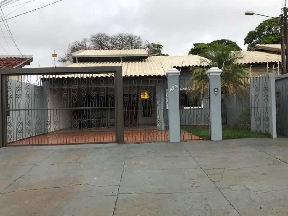 Casa com 3 quartos no Vila Alba em Dourados/MS — foto 1