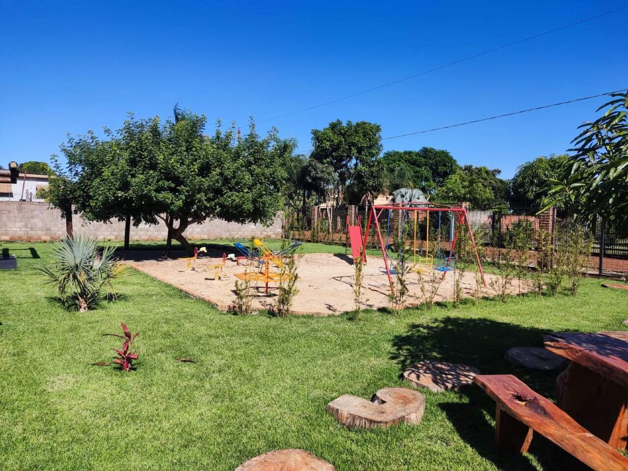 Rural com 2 quartos no Área Rural de Dourados em Dourados/MS — foto 8