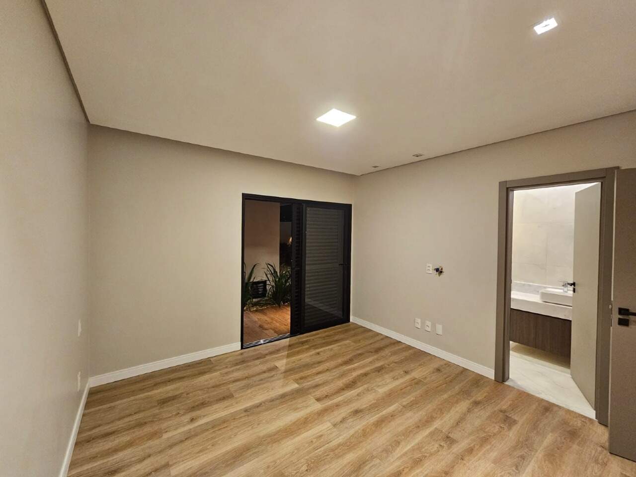 Casa com 4 quartos no Ecoville em Dourados/MS — foto 8