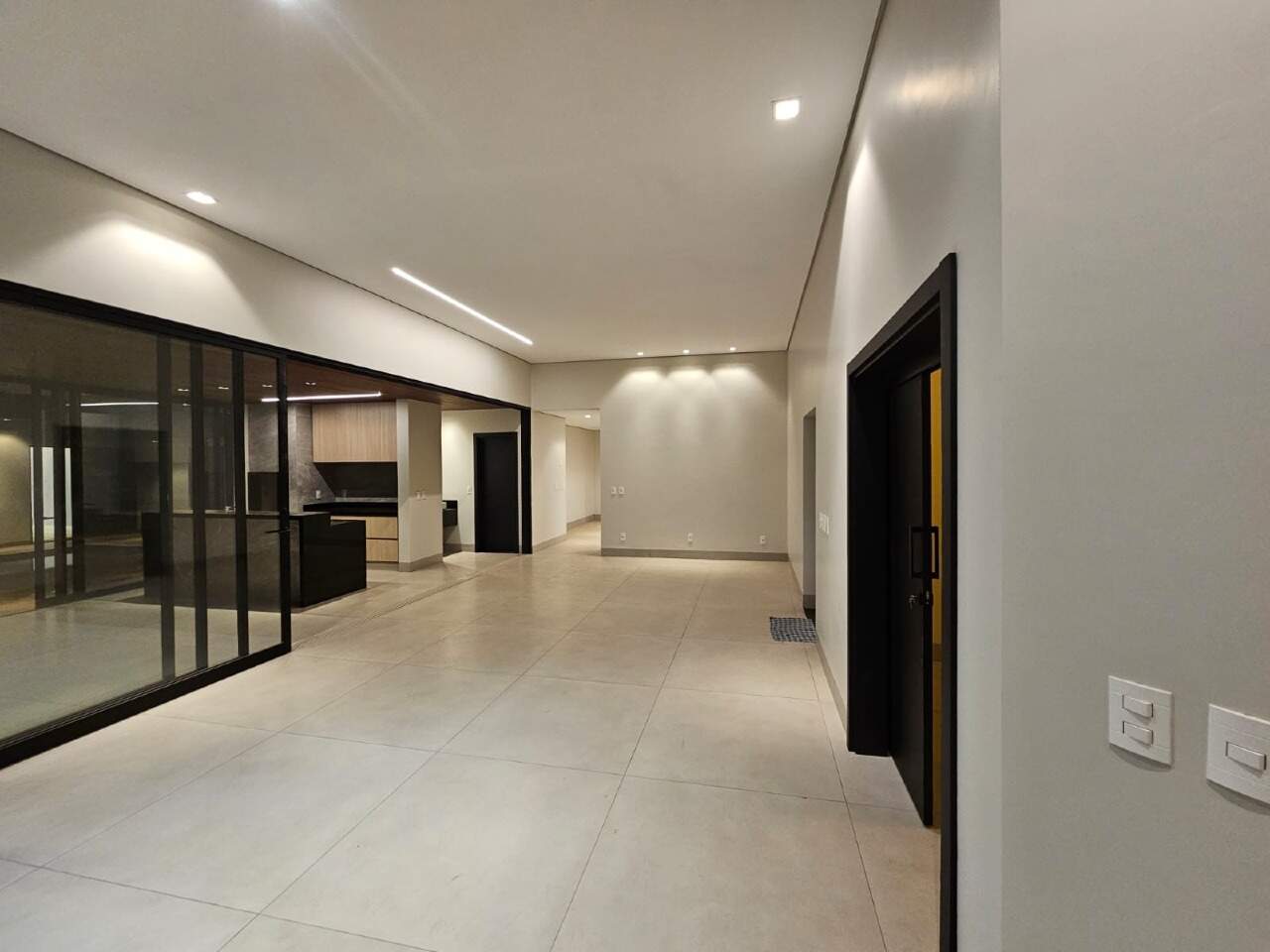 Casa com 4 quartos no Ecoville em Dourados/MS — foto 2