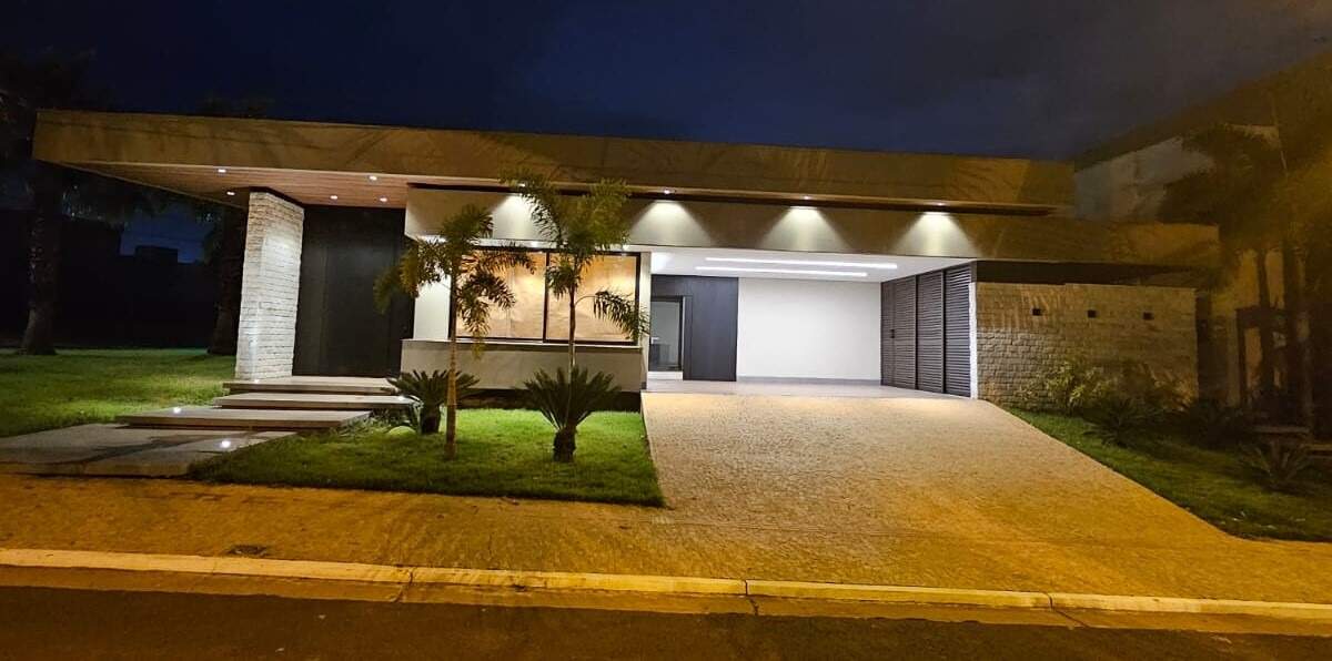 Casa com 4 quartos no Ecoville em Dourados/MS — foto 1