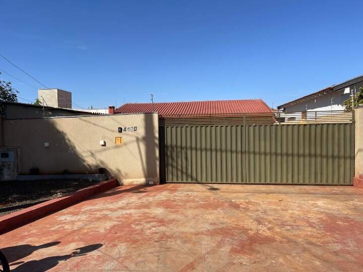 Casa com 1 quartos no Jardim Carisma em Dourados/MS — foto 1