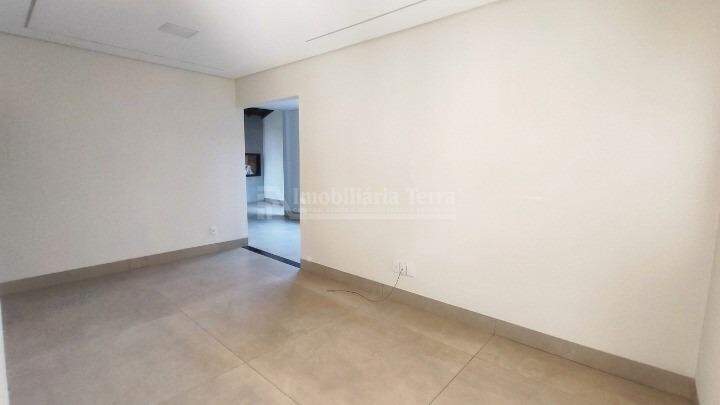 Casa com 3 quartos no Parque dos Jequitibás em Dourados/MS — foto 3