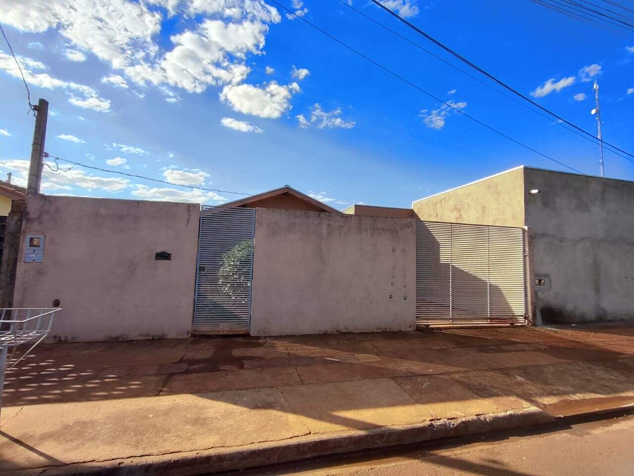 Casa com 2 quartos no Jardim Harrisom de Figueredo em Dourados/MS — foto 1