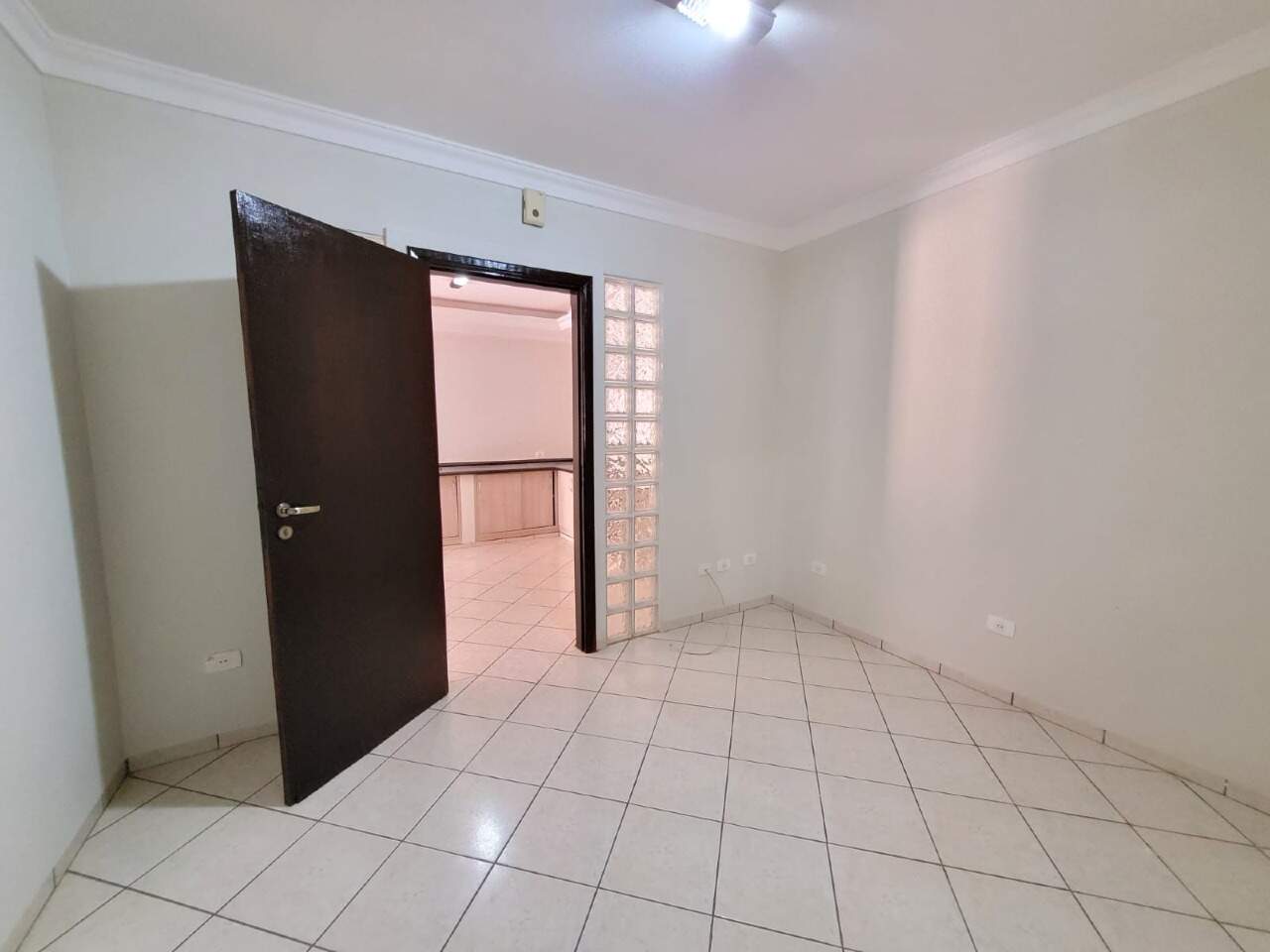 Casa com 5 quartos no Vila São Francisco em Dourados/MS — foto 11