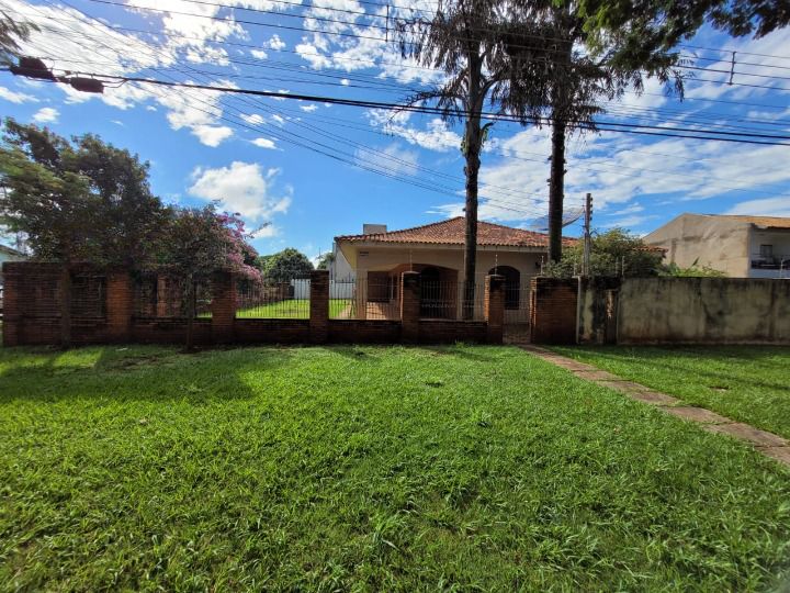 Casa com 6 quartos no Jardim Tropical em Dourados/MS — foto 1
