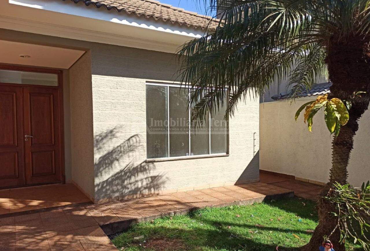 Casa com 4 quartos no Vila Progresso em Dourados/MS — foto 2