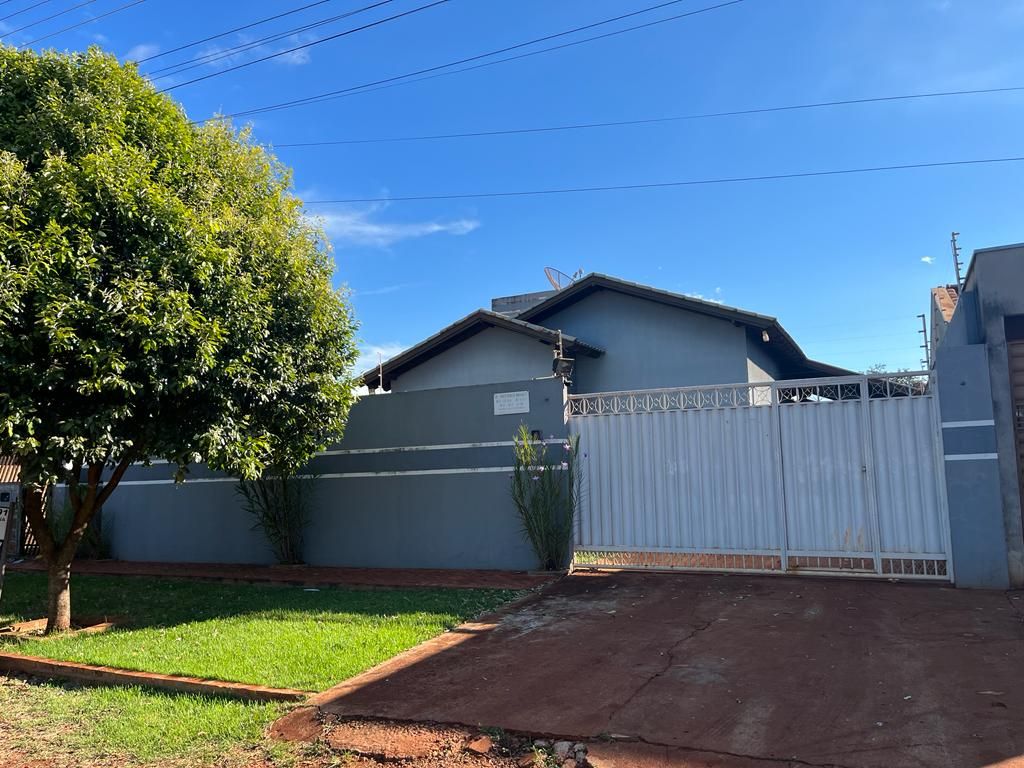 Casa com 3 quartos no Parque dos Jequitibás em Dourados/MS — foto 1