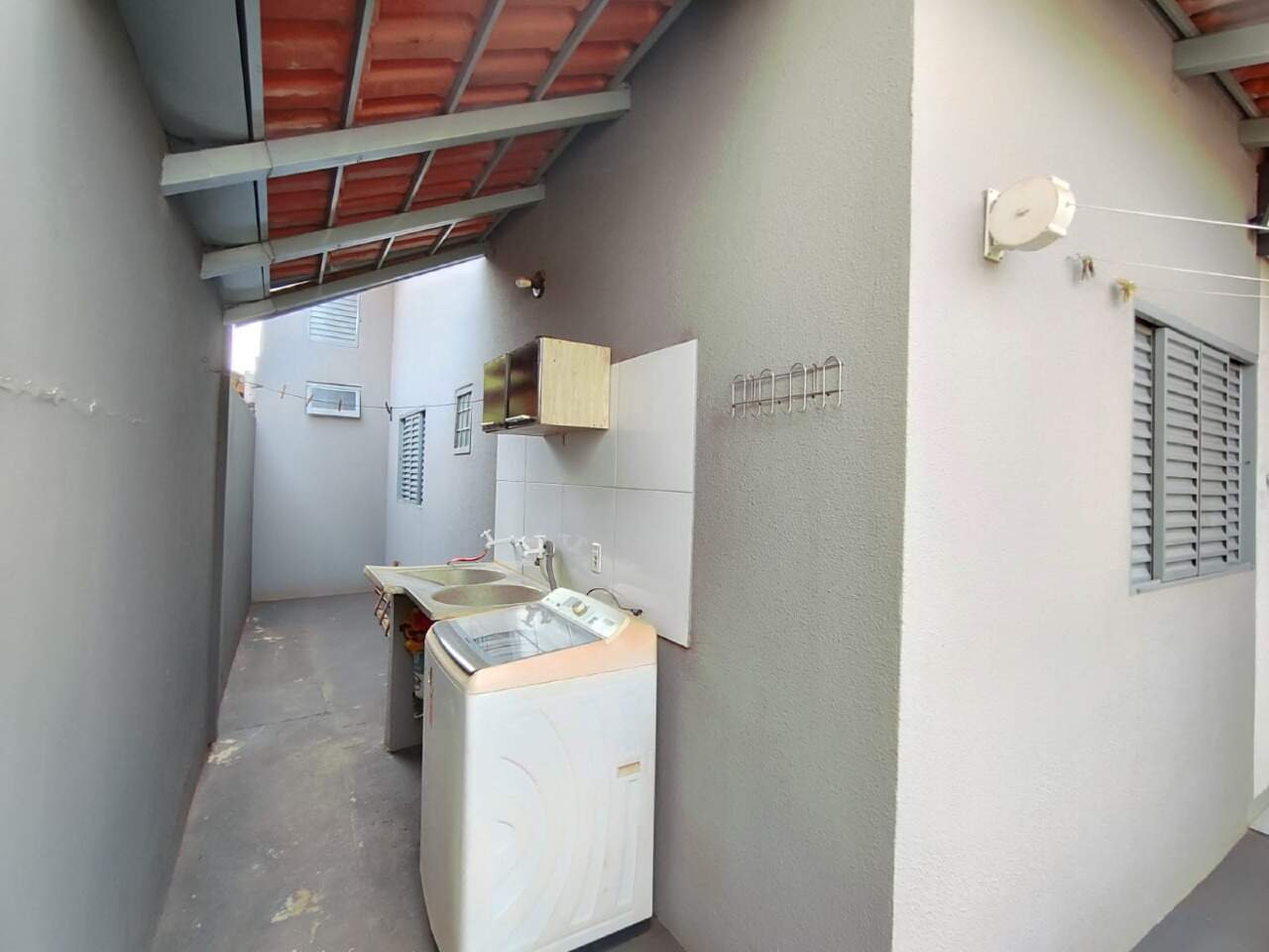 Casa com 2 quartos no Parque Residencial Pelicano em Dourados/MS — foto 15