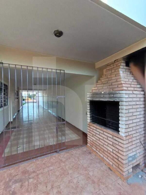 Casa com 4 quartos no Centro em Dourados/MS — foto 13
