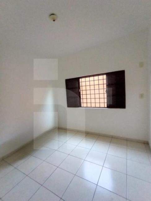Casa com 4 quartos no Centro em Dourados/MS — foto 8