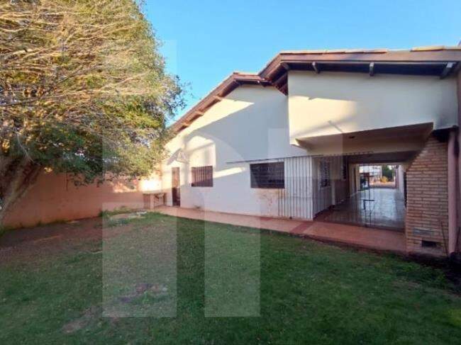 Casa com 4 quartos no Centro em Dourados/MS — foto 14
