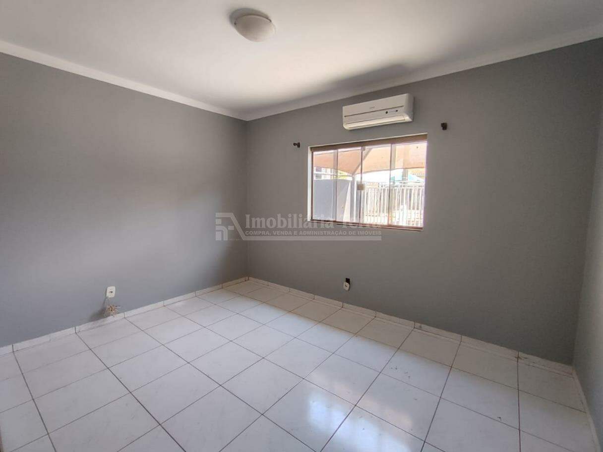 Casa com 3 quartos no Parque Alvorada em Dourados/MS — foto 5