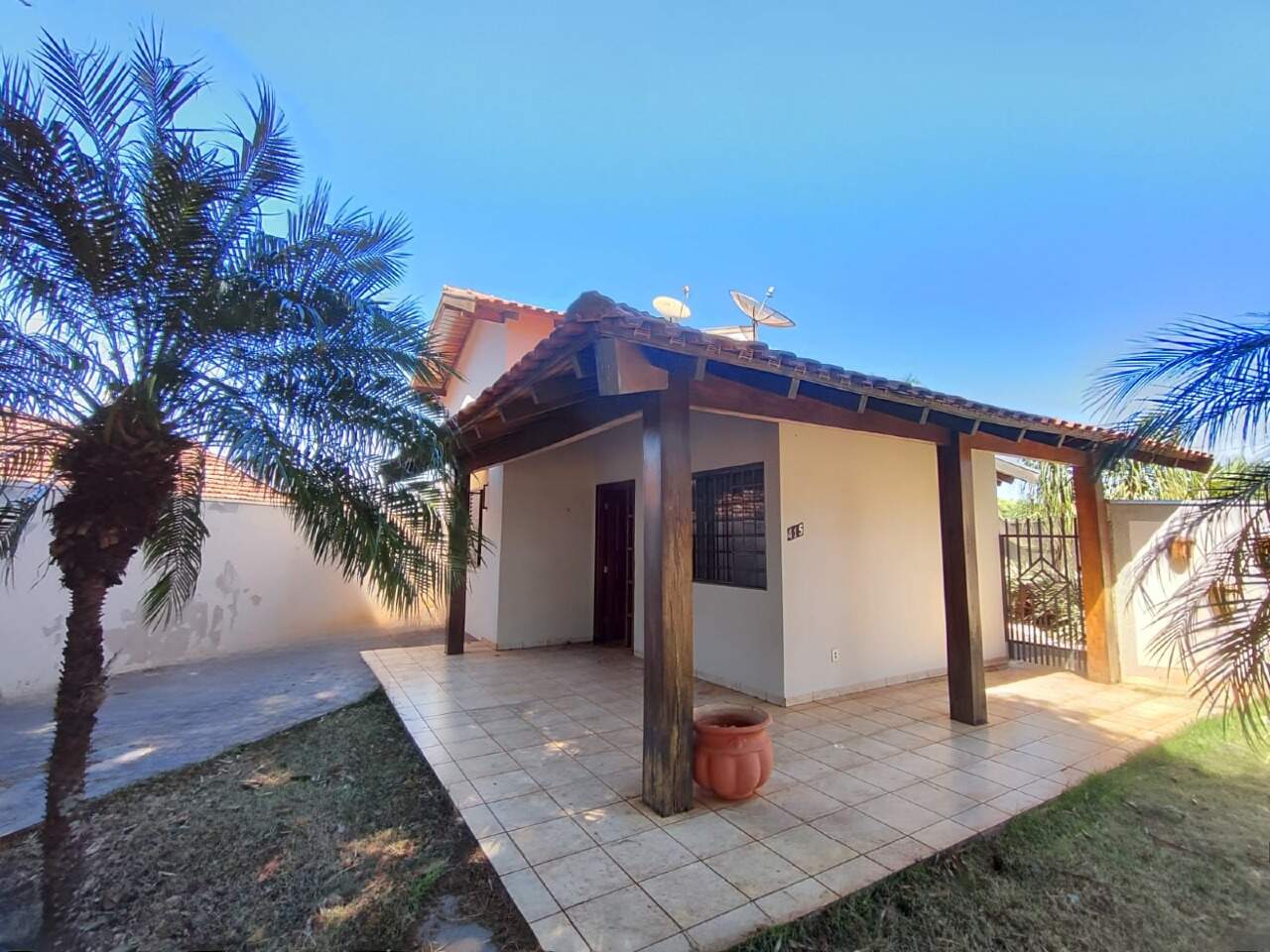 Casa com 3 quartos no Jardim Florida II em Dourados/MS — foto 2
