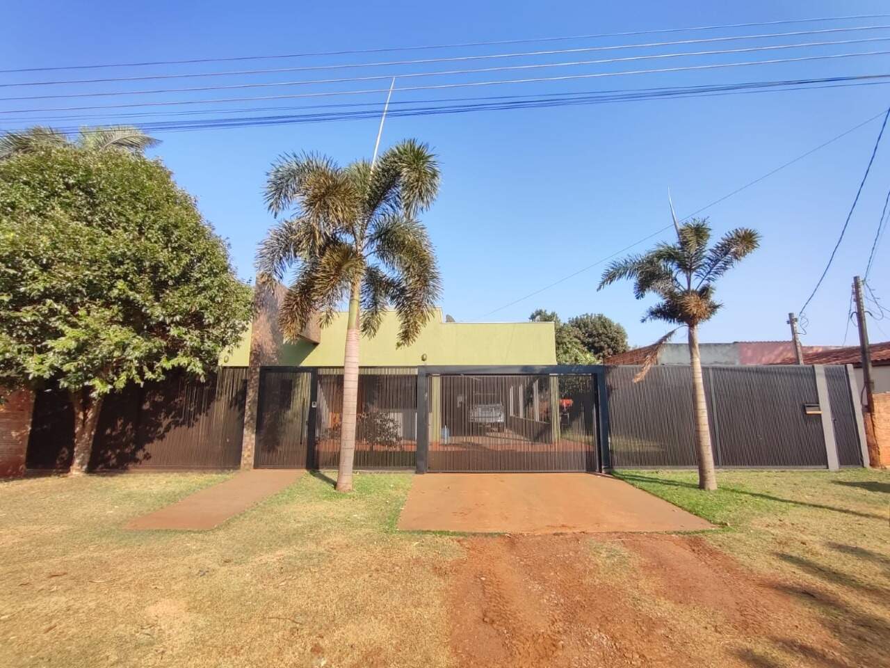 Casa com 3 quartos no Sitioca Ouro Fino em Dourados/MS — foto 1