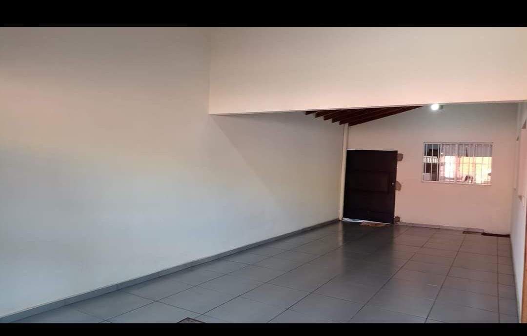Casa com 3 quartos no Conjunto Habitacional Terra Roxa em Dourados/MS — foto 2