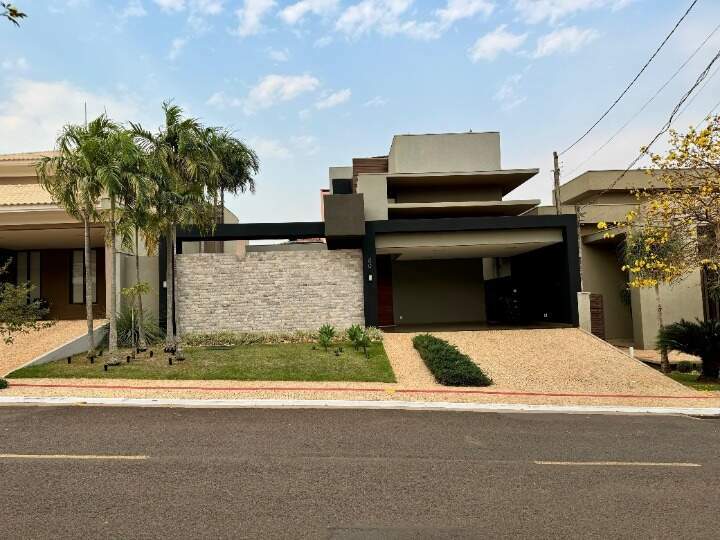 Casa no Ecoville I em Dourados/MS — foto 1