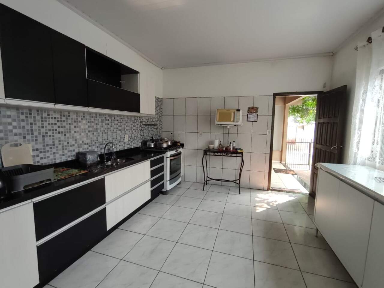 Casa com 3 quartos no Vila Aurora em Dourados/MS — foto 4