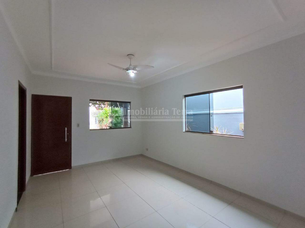 Casa com 4 quartos no Cohafaba I em Dourados/MS — foto 9