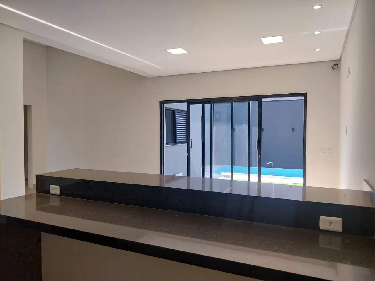 Casa com 3 quartos no Parque dos Coqueiros em Dourados/MS — foto 2