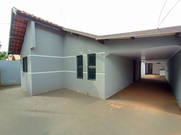 Casa com 3 quartos no Canaã II em Dourados/MS — foto 2